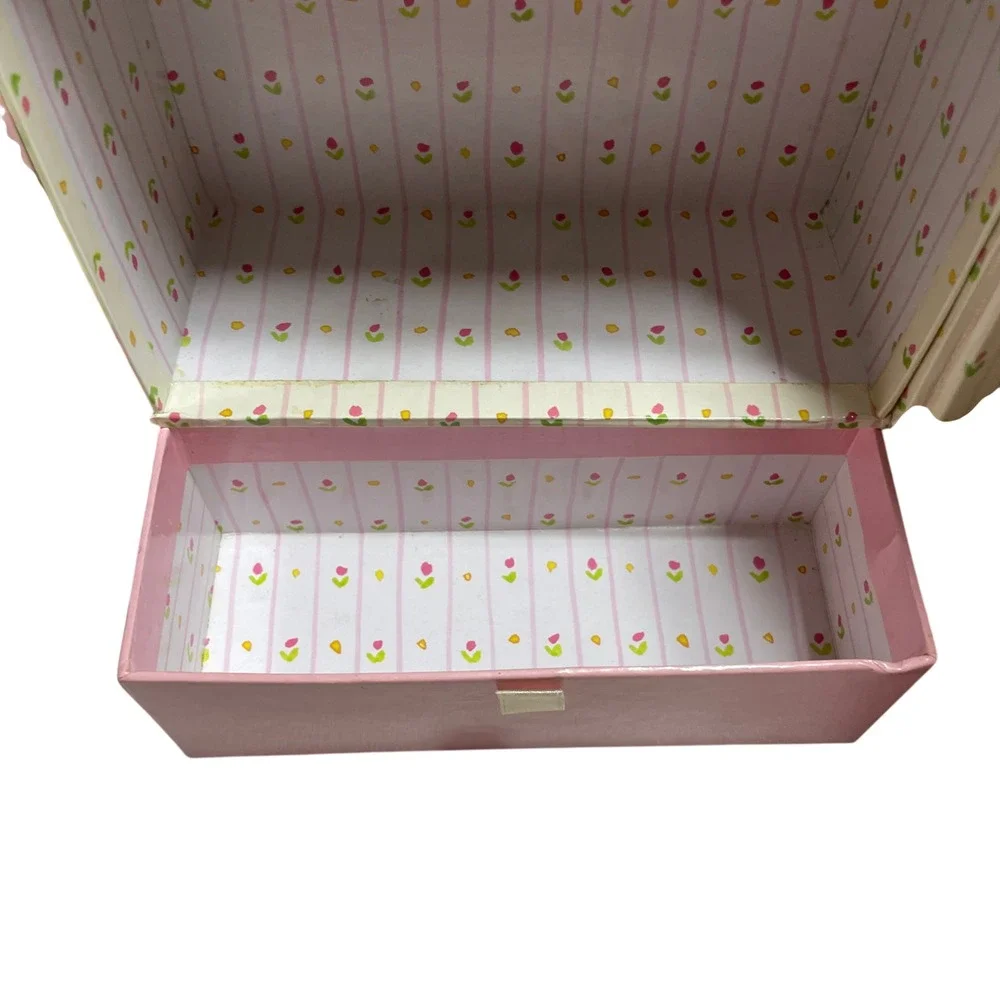 N/A madeline playhouse